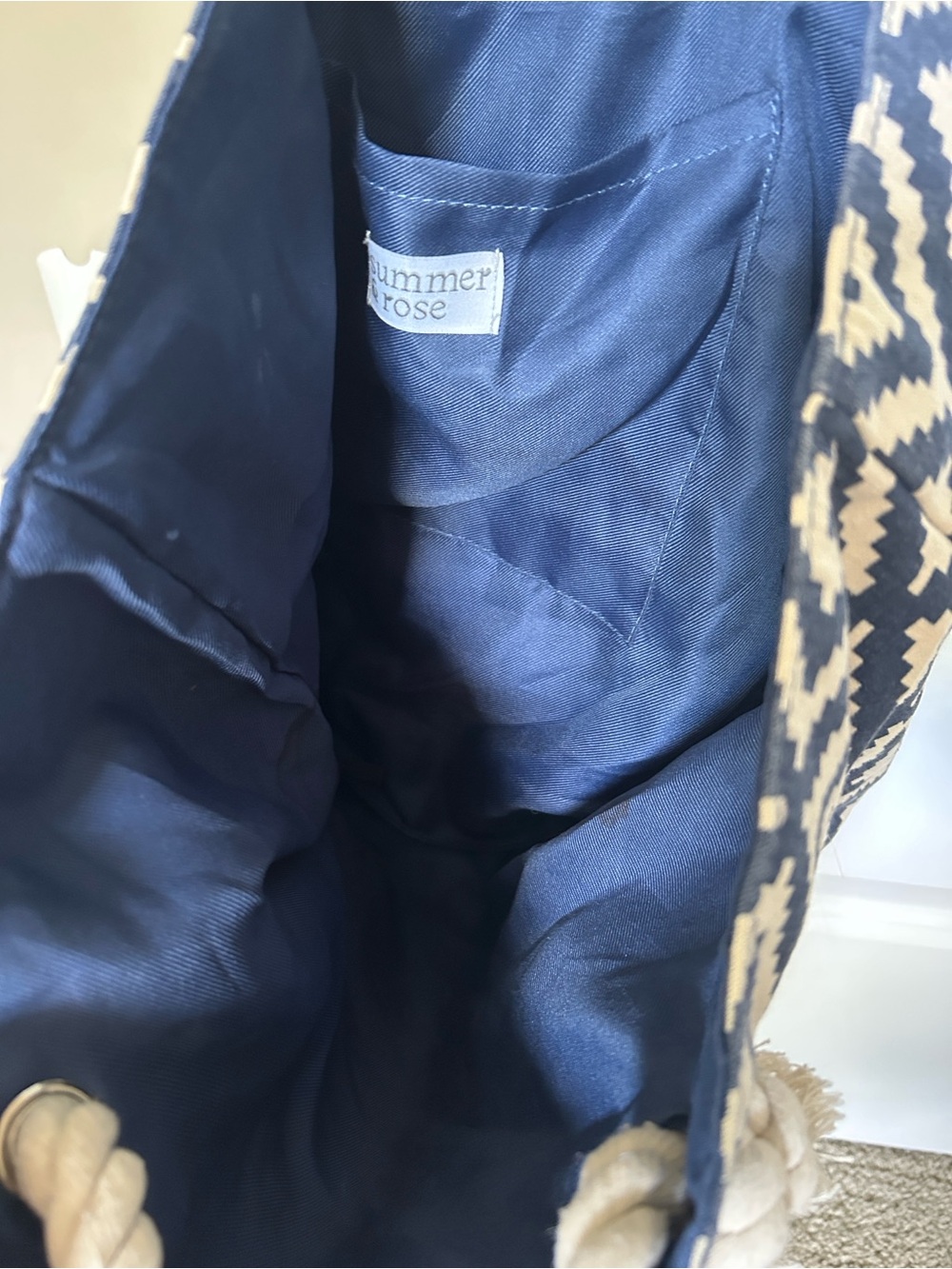 summer & rose Diamond-Pattern Rope Tote - Navy & Cream - Picture 6 of 6